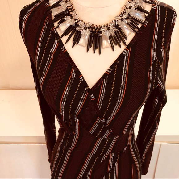 💃🏼AMAZING STRIPES WRAP DRESS! - Picture 4 of 7